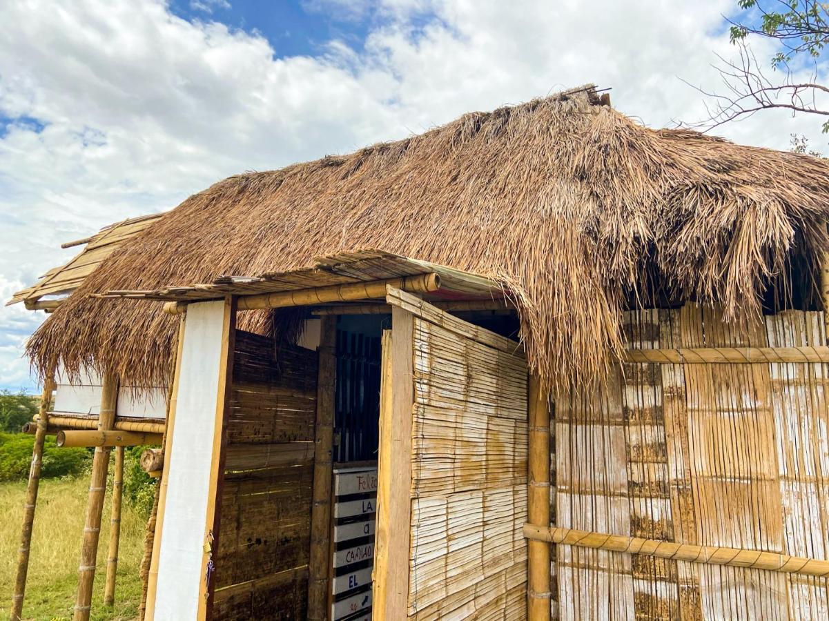 Qji Glamping biohotel Villavieja Exteriér fotografie