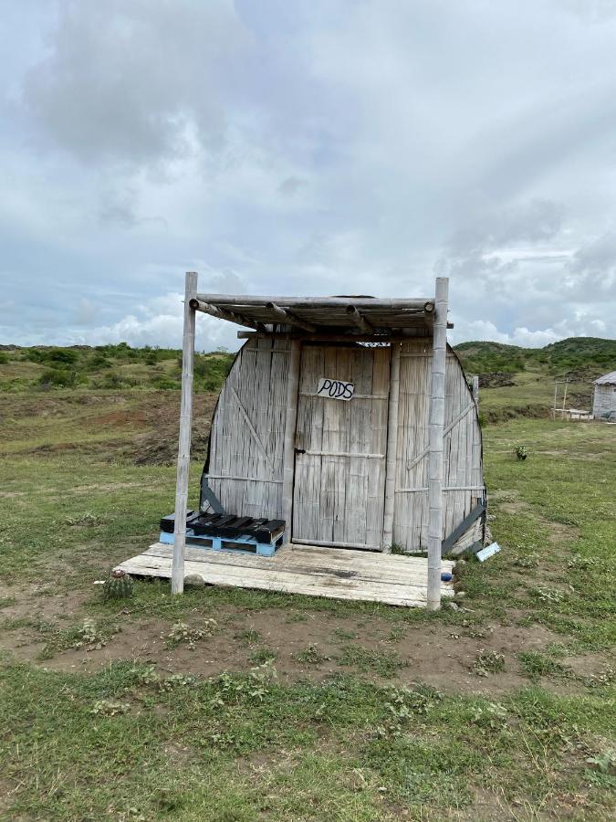 Qji Glamping biohotel Villavieja Exteriér fotografie