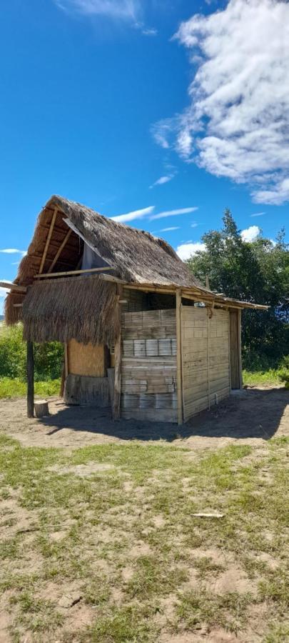 Qji Glamping biohotel Villavieja Exteriér fotografie