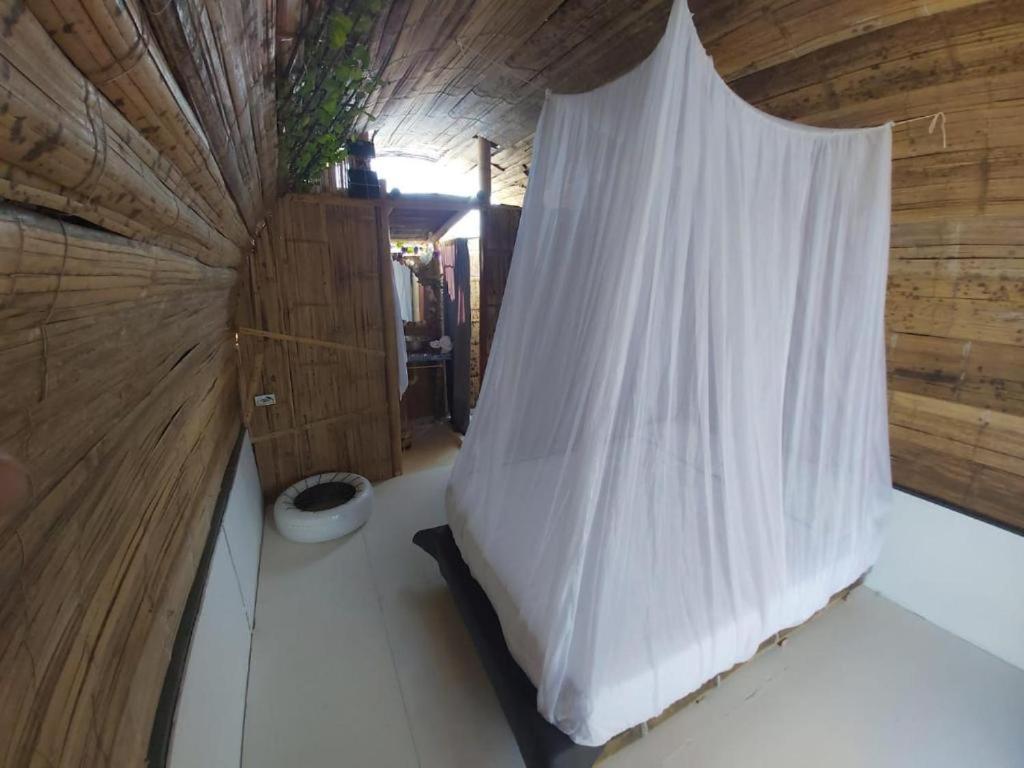 Qji Glamping biohotel Villavieja Exteriér fotografie