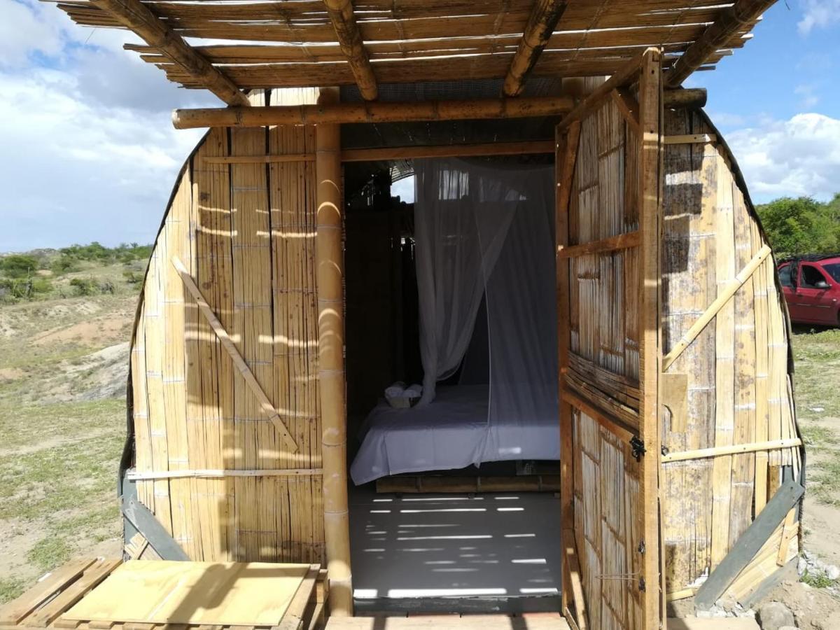 Qji Glamping biohotel Villavieja Exteriér fotografie